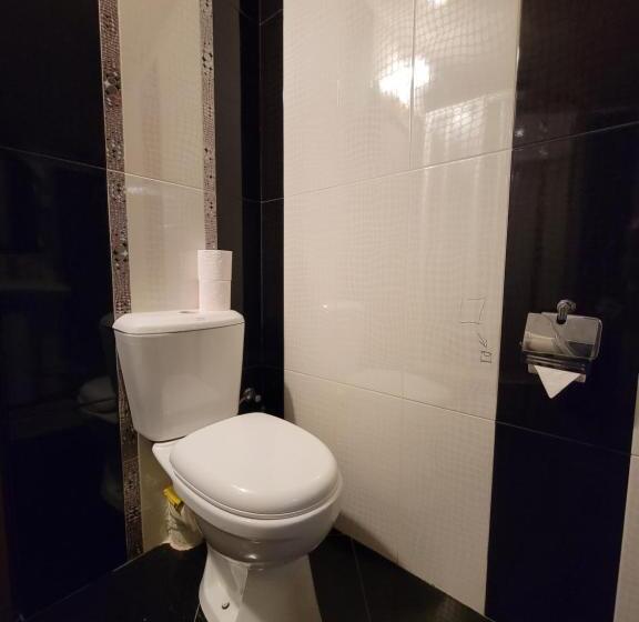 غرفة إقتصادية, B&b Odzun