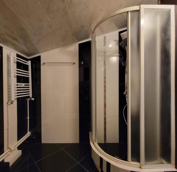 غرفة إقتصادية, B&b Odzun