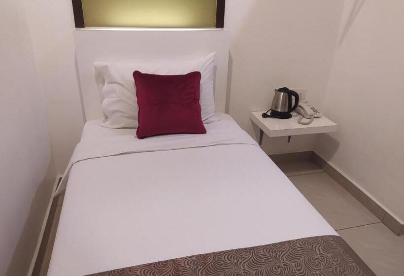 חדר סטנדרט יחיד, Crescendo Boutique