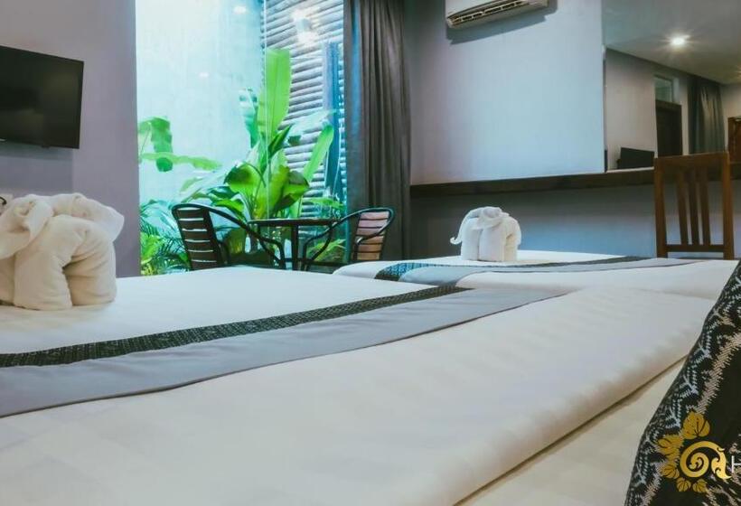 غرفة ديلوكس عائلية, Five.s