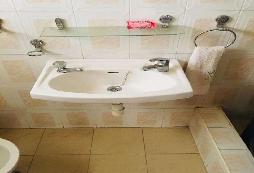 Standardrum med Balkong, Jenos Hotels