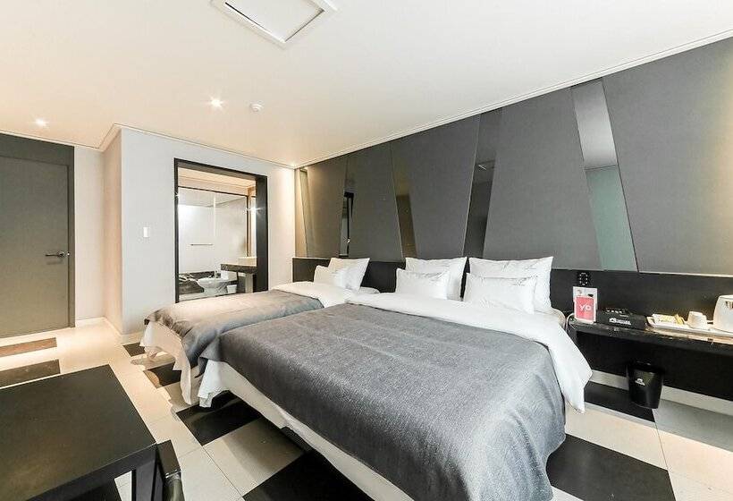 اتاق استاندارد, Busan Sasang Namuneulbo