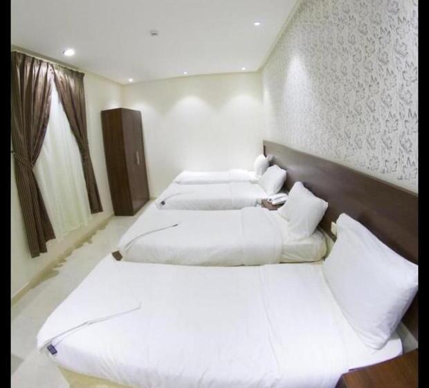 エコノミー4人部屋, فندق ديار الرشد