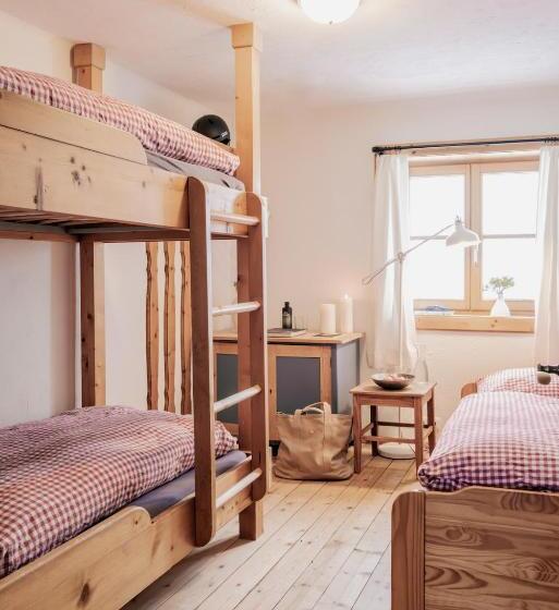 スタンダードトリプルルーム, Berggasthaus & Lodge Resterhöhe