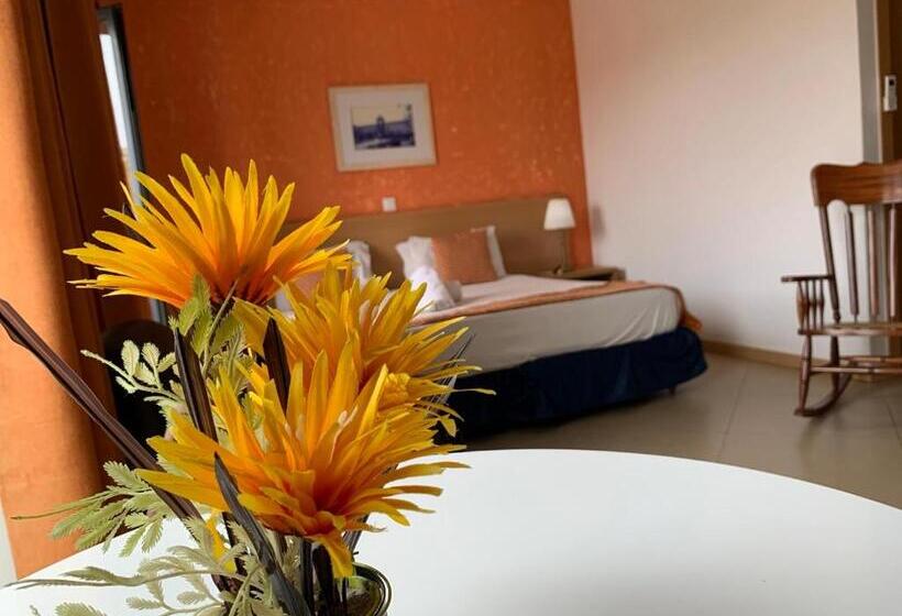 اتاق لوکس, Deluxe Apart