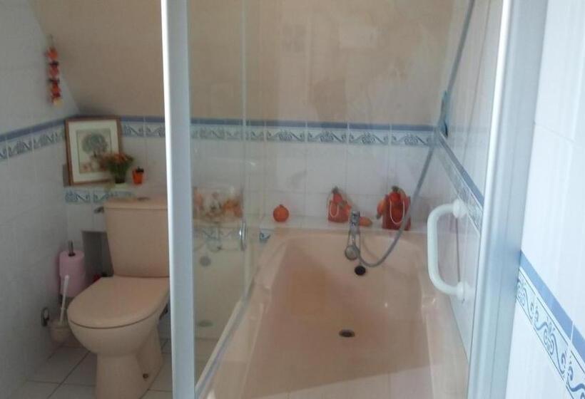 Номер Стандарт Вид на Сад, 2 Chambres De 16m2 à 10kms De Lille