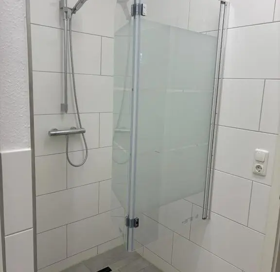 スタンダード４人部屋, Expresszimmervermietung