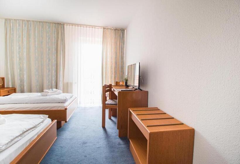 Номер Стандарт с Балконом, Naundorf