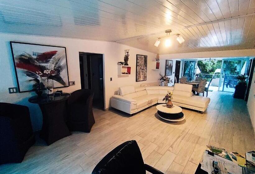 豪华房间, La Romantica