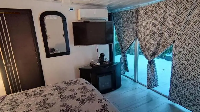 اتاق استاندارد با تخت بزرگ, La Romantica