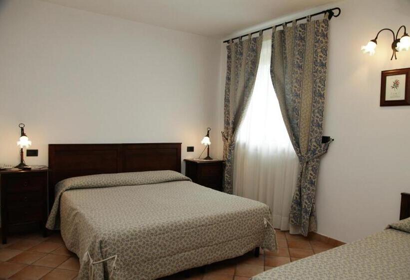 חדר סטנדרט לשלושה, Il Ghiro