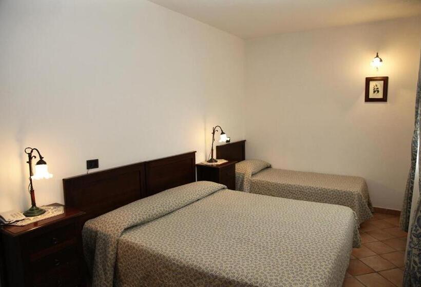 חדר סטנדרט לשלושה, Il Ghiro