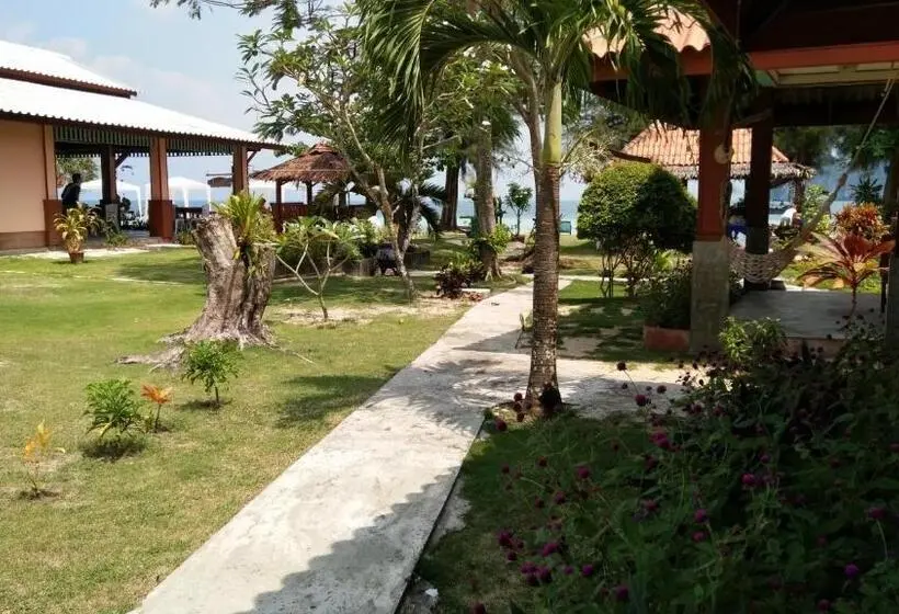 スタンダードバンガロー, Koh Ngai Kaimuk Thong Resort