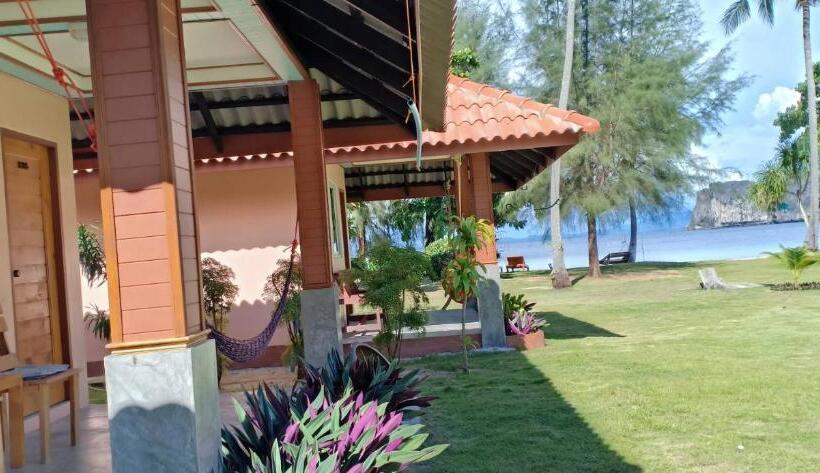 بنجلو قياسى, Koh Ngai Kaimuk Thong Resort