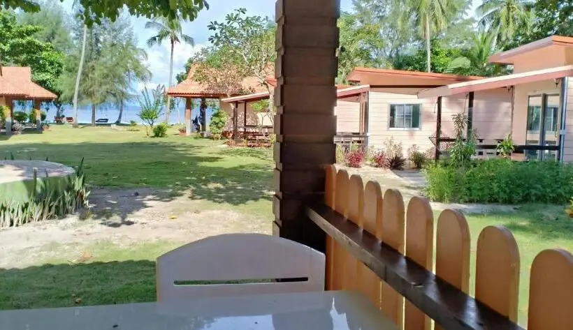 オーシャンビューファミリールーム, Koh Ngai Kaimuk Thong Resort
