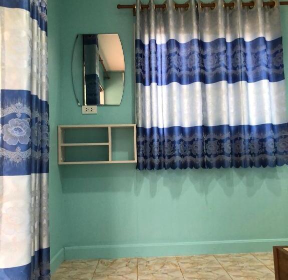 بنغل قياسي مع تراس, Koh Ngai Kaimuk Thong Resort