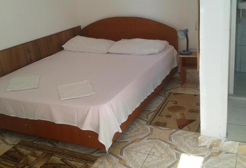 スタンダードルーム, Vila Lucky