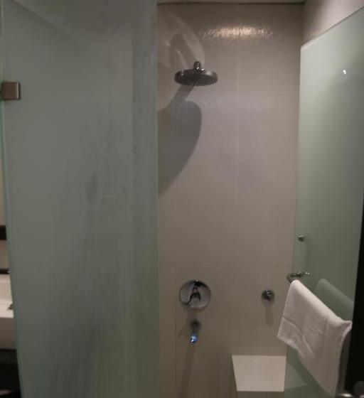 غرفة ديلوكس سرير كينج, Alagneha Almokmalia   Alslamah