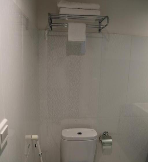 غرفة ديلوكس سرير كينج, Alagneha Almokmalia   Alslamah