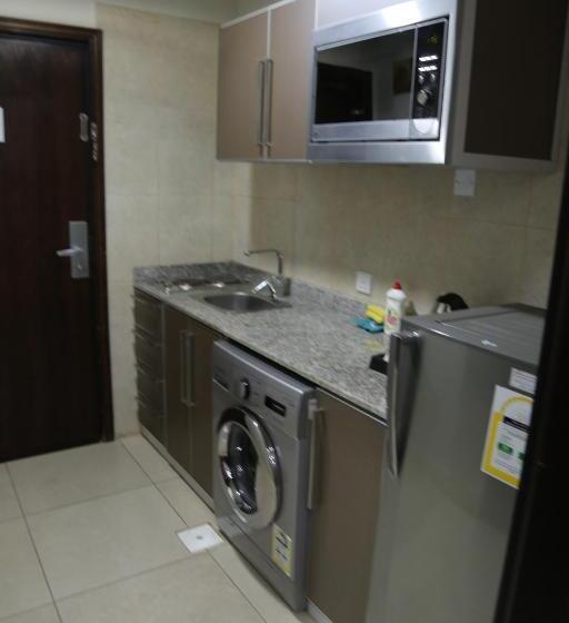 غرفة ديلوكس سرير كينج, Alagneha Almokmalia   Alslamah