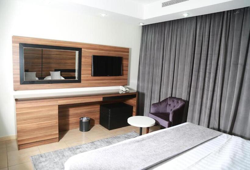 غرفة ديلوكس سرير كينج, Alagneha Almokmalia   Alslamah