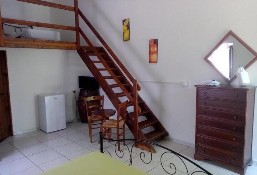 חדר סטנדרט לארבעה, Agriturismo Silitta