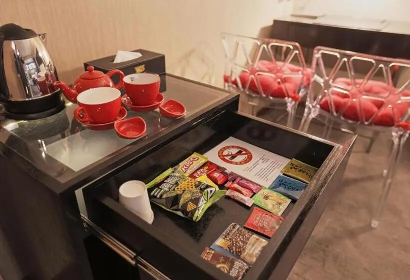 اتاق سوپریور چهار تخته, 新麗旅店 Newful