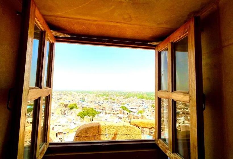 レイクビュースタンダードルーム, Lotus Haveli