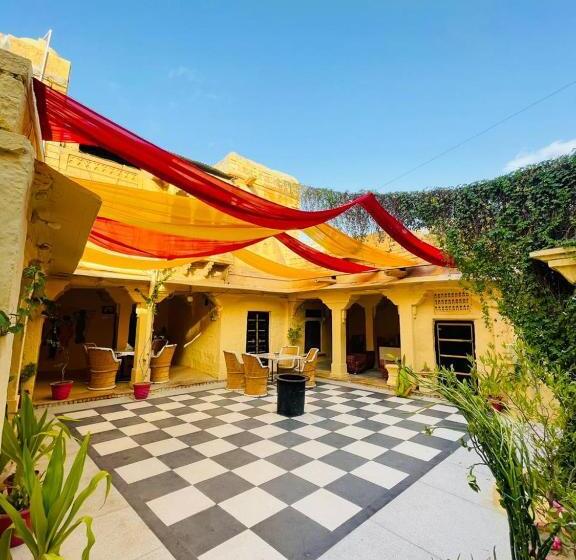 レイクビュースタンダードルーム, Lotus Haveli