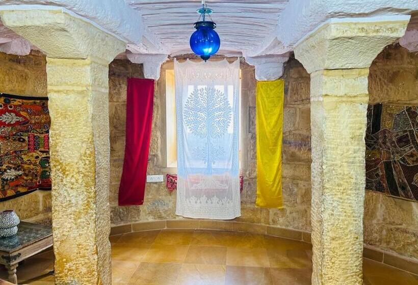 レイクビュースタンダードルーム, Lotus Haveli