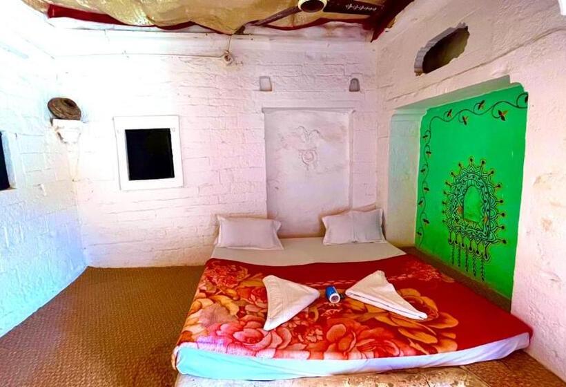 バルコニー付きスタンダードルーム, Lotus Haveli