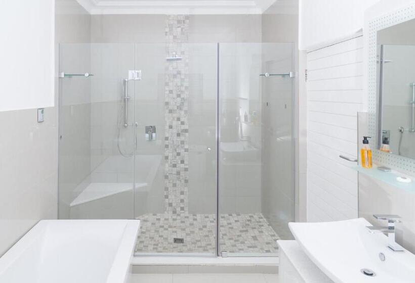 شقة غرفة واحدة, Peacehaven On Sea