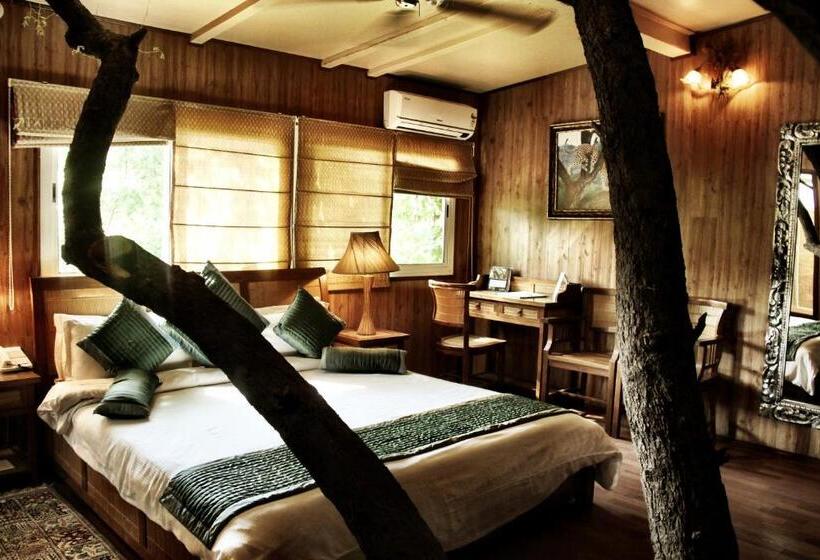منزل غرفة نوم واحدة, The Tree House Resort