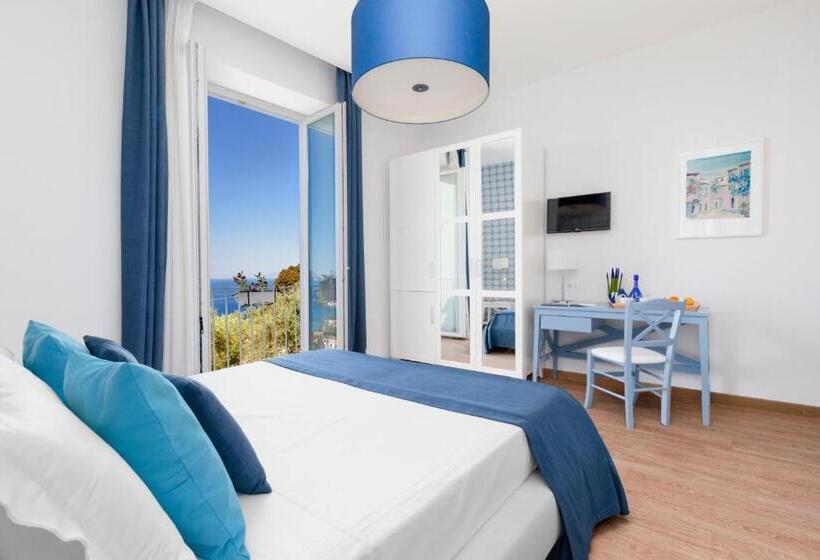 Номер Deluxe с Балконом, Vista Di Capri