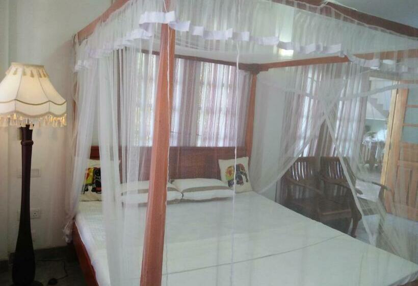 스탠다드 발코니 룸, Old Town