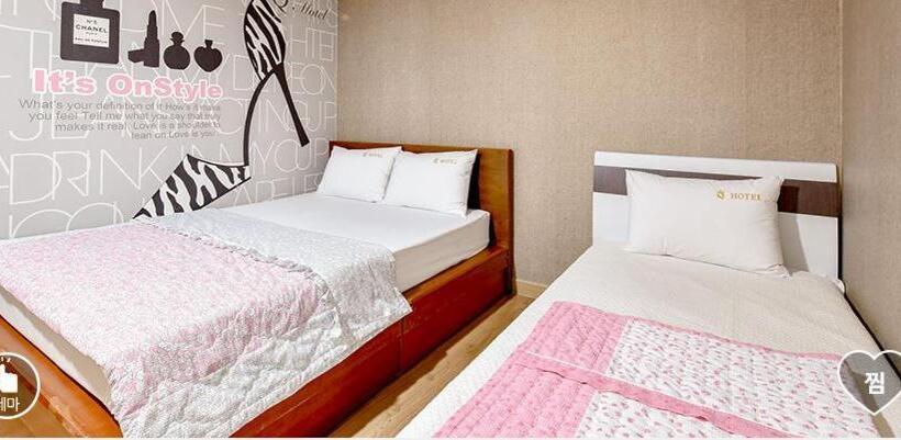 اتاق لوکس سه تخته, Happy Q Motel