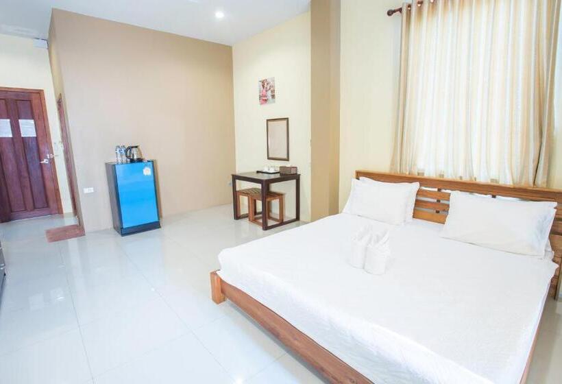 Номер Deluxe, Aura Residence