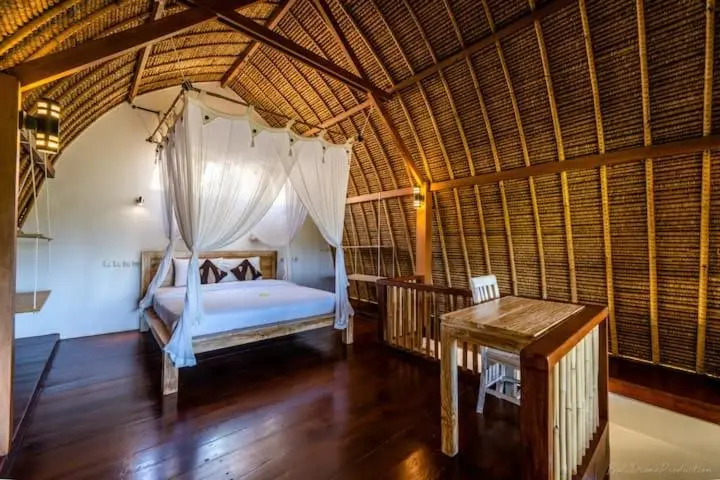 بنگله خانوادگی, Bunga Laut Bungalow