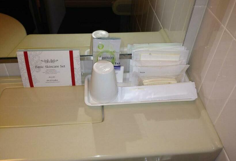 غرفة أساسية سرير مزدوج, Creston