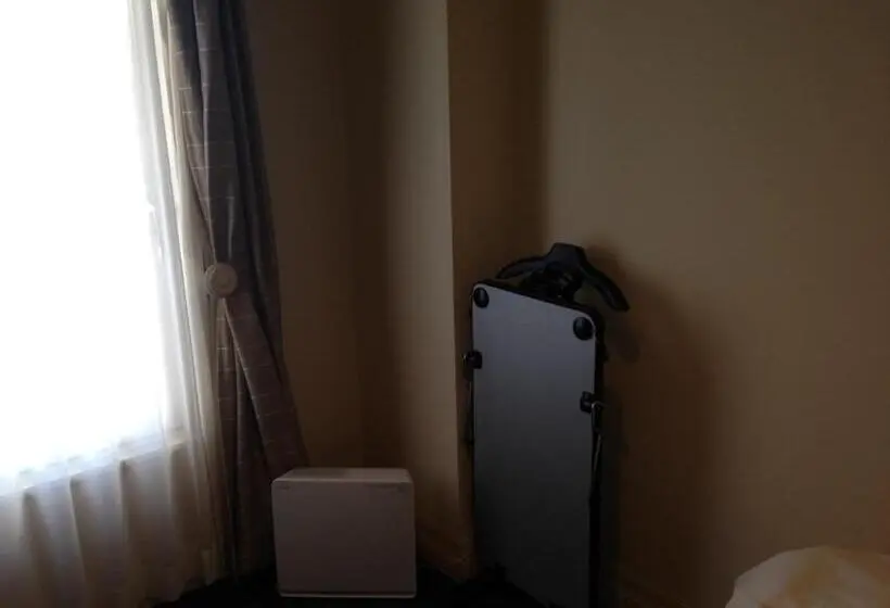 Habitación Estàndard Individual, Creston