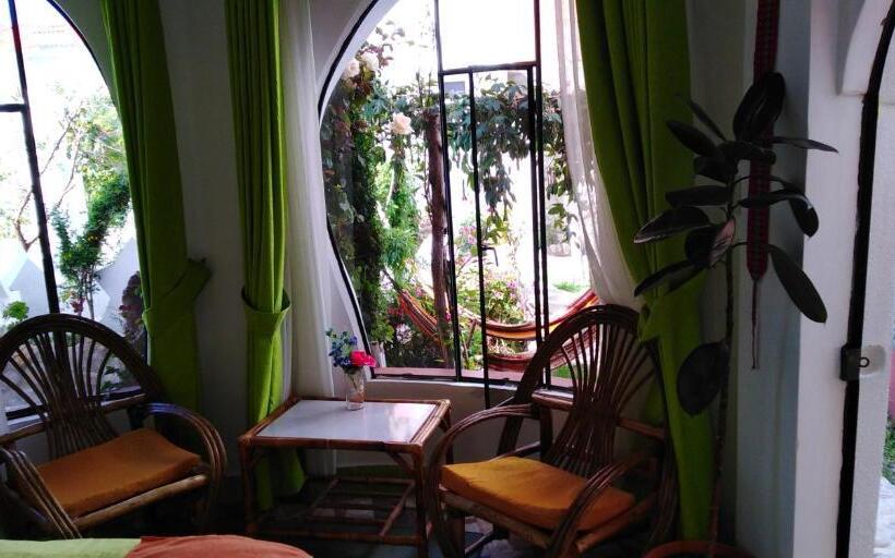 اتاق استاندارد با چشم‌انداز باغ, Hostal Piedra Andina