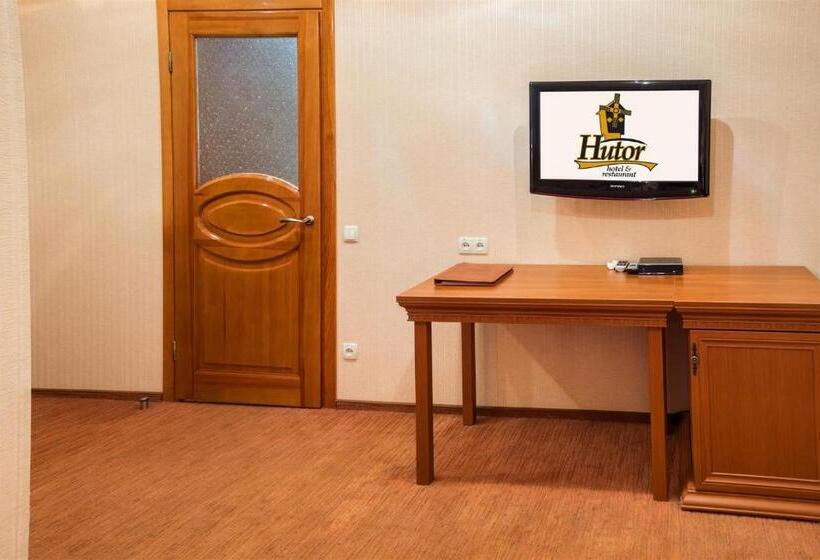 اتاق استاندارد, Hutor