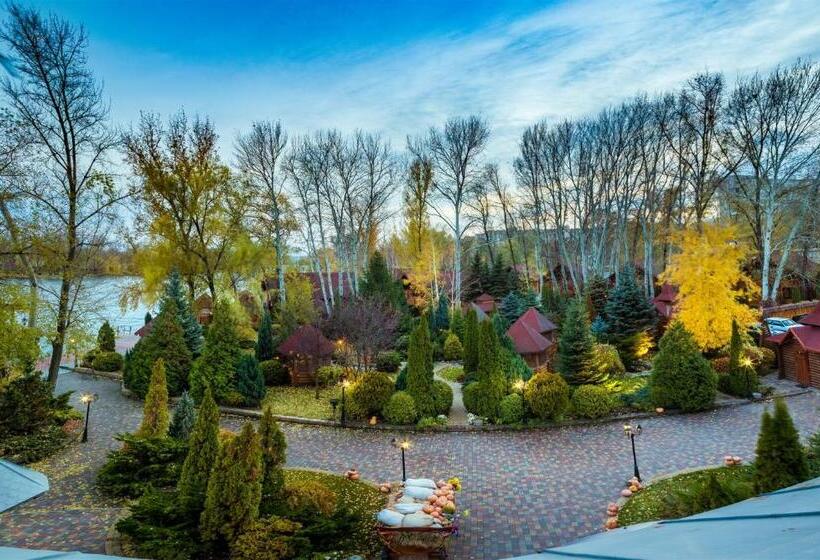 اتاق عادی, Hutor