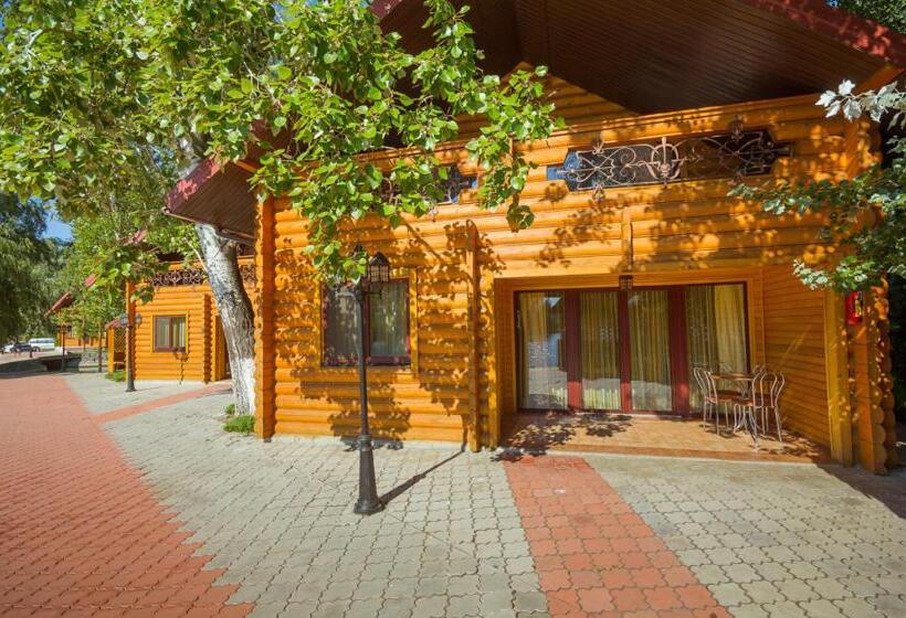 کلبه ییلاقی, Hutor