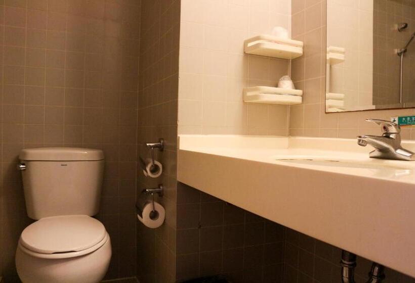 Номер Стандарт, Jinjiang Inn Shanghai Chedun Studios