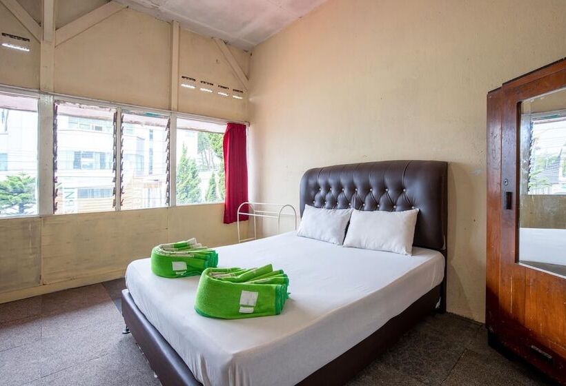 Номер Стандарт, Jogja Bukittinggi