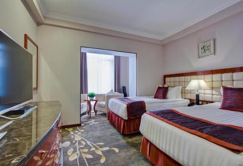 اتاق استاندارد, Lulu