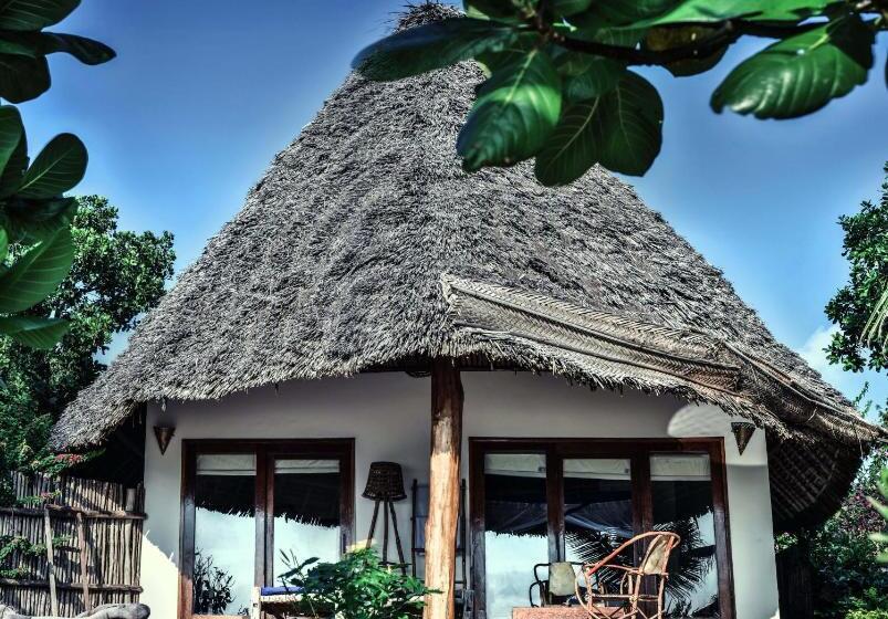 전용 풀장 주니어 스위트, Marafiki Bungalows
