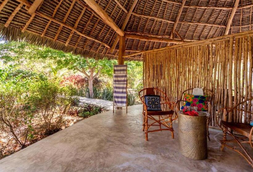 Семейный Номер Вид на Сад, Marafiki Bungalows