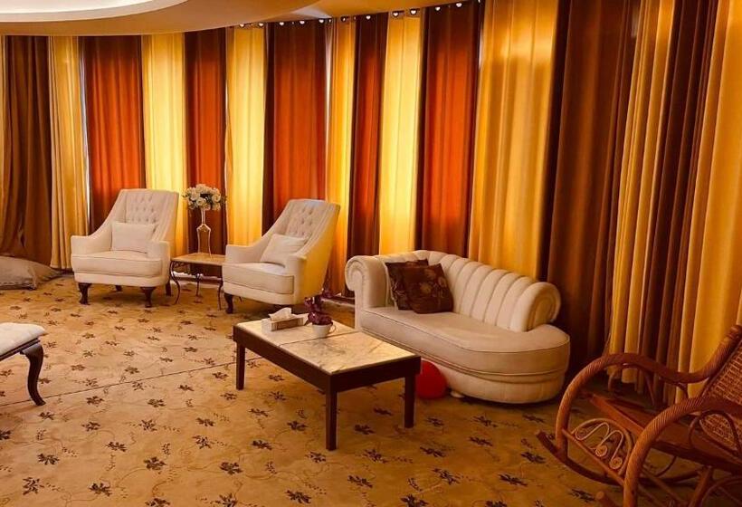 سوییت, Saleem Afandi